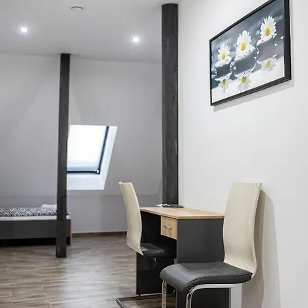 Aparthotel Restauracja Bialy Kruk Gorno  Zewnętrze zdjęcie